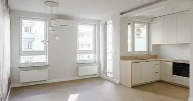 Nieruchomości komercyjne 51 m² w Warszawa, Polska