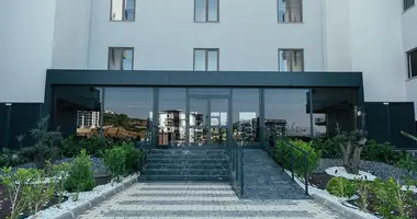 Квартира 2 комнаты в Газипаша, Турция