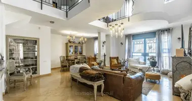 Cottage 6 rooms in Jerusalem, Israel