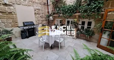 3 bedroom house in Mosta, Malta