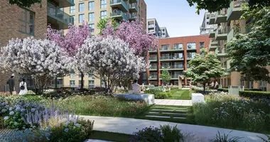 3 bedroom apartment in London, United Kingdom