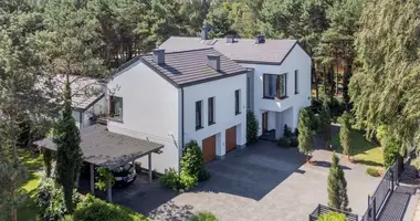Haus 6 zimmer in Wieliszew, Polen