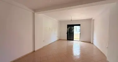 Mieszkanie 3 pokoi w Obwód Durrës, Albania