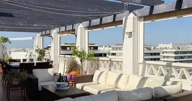 Wohnung 3 Schlafzimmer in San Pedro Alcantara, Spanien