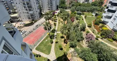 Apartamento 3 habitaciones en Tosmur, Turquía