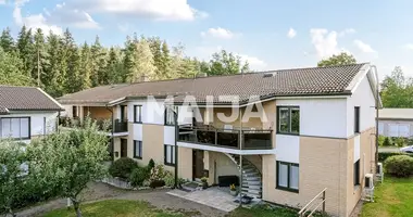 Квартира 4 комнаты в Район Коувола, Финляндия