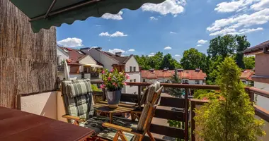 4 bedroom apartment in Warsaw, Poland