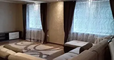 Apartamento 4 habitaciones en Óblast de Poltava, Ucrania