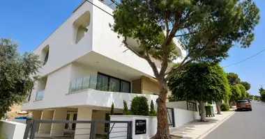 2 bedroom apartment in Germasogeia, Cyprus