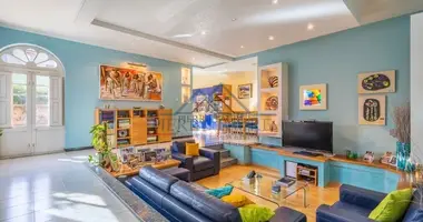 Villa en Swieqi, Malta