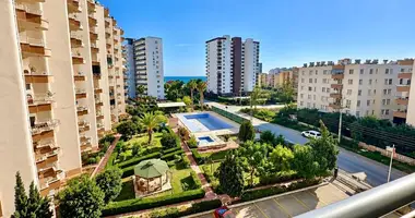 Appartement 2 chambres dans Mezitli, Turquie