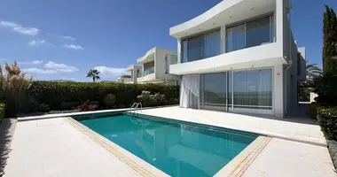 Villa 5 bedrooms in Peyia, Cyprus