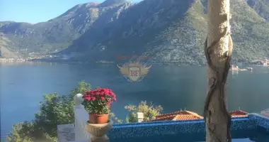 Casa 5 habitaciones en Montenegro