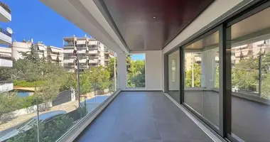 Квартира 4 комнаты в Municipality of Vari Voula Vouliagmeni, Греция