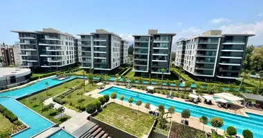 3 bedroom apartment in Konyaalti, Turkey