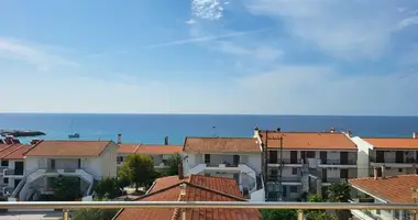 Apartamento 3 habitaciones en Nea Skioni, Grecia