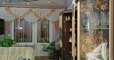 Apartamento 3 habitaciones en Kobriny, Belarús