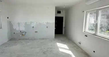 Wohnung in Rafailovici, Montenegro