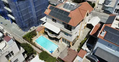 5 bedroom apartment in Demos Agiou Athanasiou, Cyprus