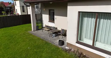 Casa 6 habitaciones en Liepaja, Letonia