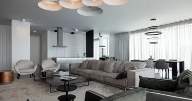 Apartamento 4 habitaciones en Limasol, Chipre