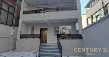 TWO-STOREY VILLA FOR RENT – ELBASAN STREET in Tirana, Albanien