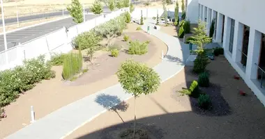 CREMATORIUM + 3 FUNERAL SERVICE AGENCIES dans el Castellar lOliveral, Espagne