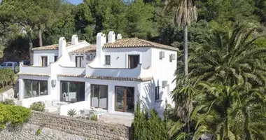 2 bedroom house in Dos Hermanas, Spain