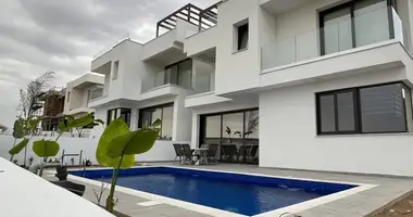 3 bedroom house in Pyla, Cyprus