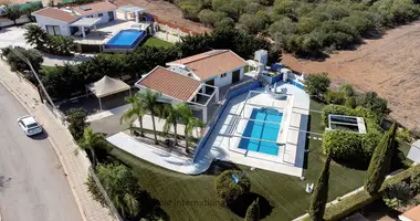 Villa in Paralimni, Zypern