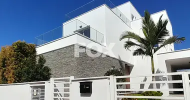 Квартира 4 спальни в Героскипу, Кипр