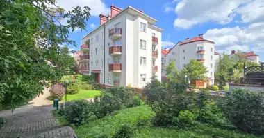 Mieszkanie 2 pokoi w Warszawa, Polska