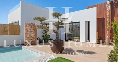Villa 3 bedrooms in Los Alcazares, Spain