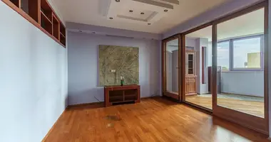 Квартира 4 комнаты в Варшава, Польша