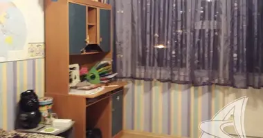 Apartamento 4 habitaciones en Muchaviecki sielski Saviet, Belarús