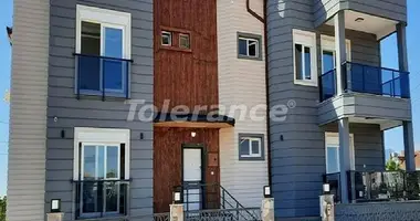 Villa 4 habitaciones en Dosemealti, Turquía