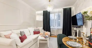 Wohnung 3 zimmer in Warschau, Polen