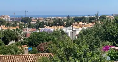 Villa 4 bedrooms in Denia, Spain