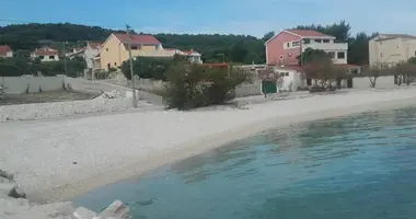 Hotel 299 m² in Trau, Kroatien