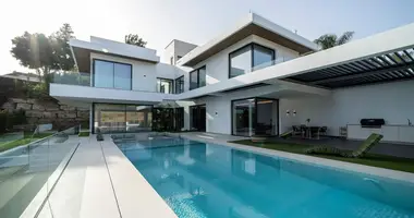 Villa 6 bedrooms in Benahavis, Spain