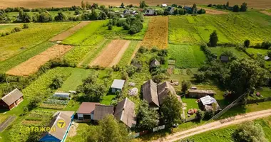 Maison dans Usiazski sielski Saviet, Bélarus