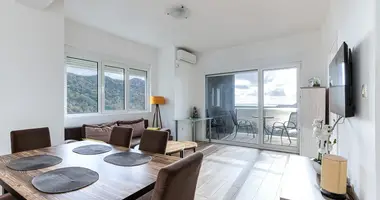 Apartamento 2 habitaciones en Montenegro