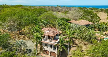 Дом 3 спальни в Cutris, Коста-Рика