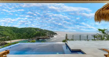 2 bedroom house in Puerto Angel, Mexico