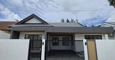 3 bedroom apartment in Si Sunthon, Thailand