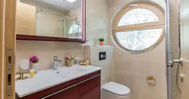3 bedroom apartment in Przno, Montenegro