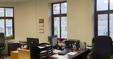 Office 1 365 m² in Moscow, Russia