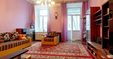 Комната 3 комнаты в Одесса, Украина