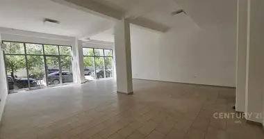 Gewerbefläche 95 m² in Tirana, Albanien