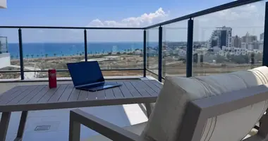 Квартира 2 комнаты в Trikomo, Северный Кипр